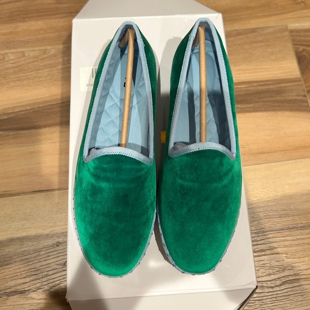 Birdies Green Velvet Slip-On Flats with Light Trim - Picture 5 of 11
